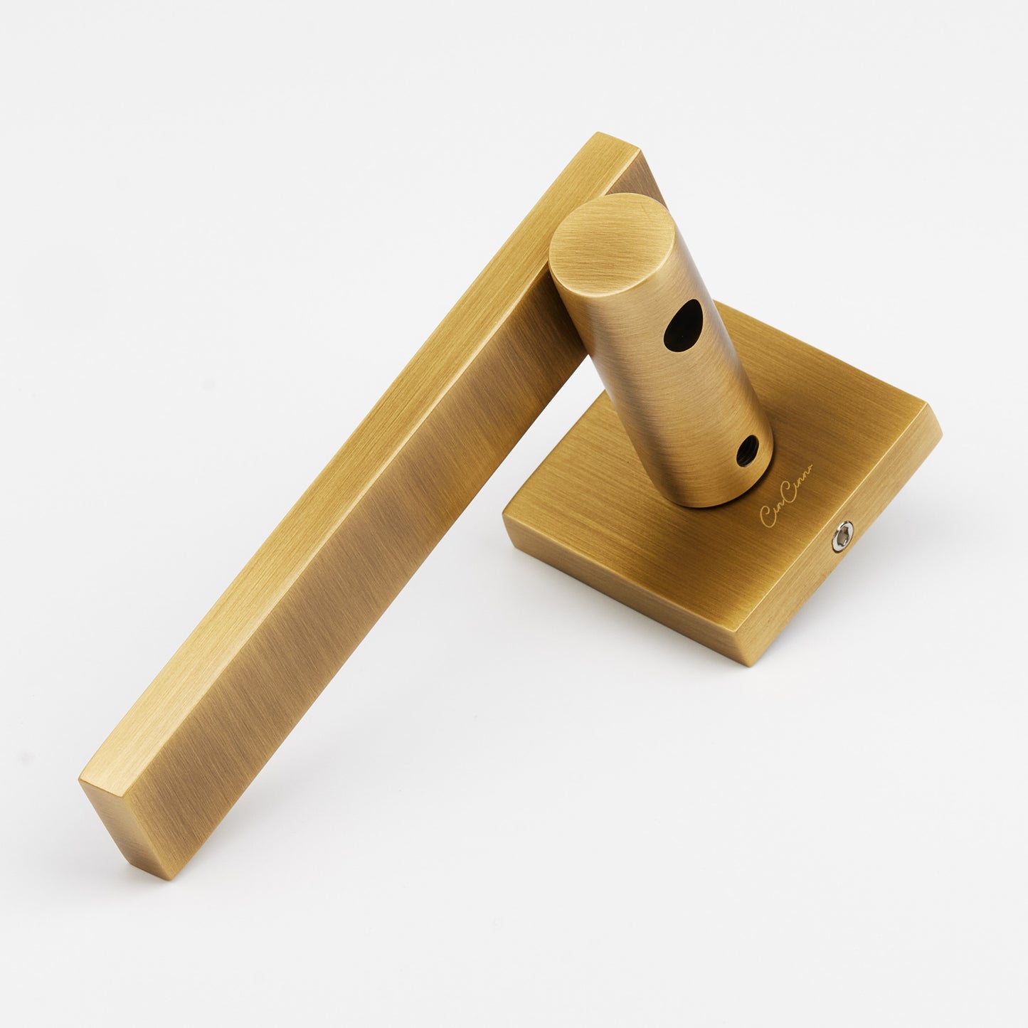 Door Handle – SOMNIUM