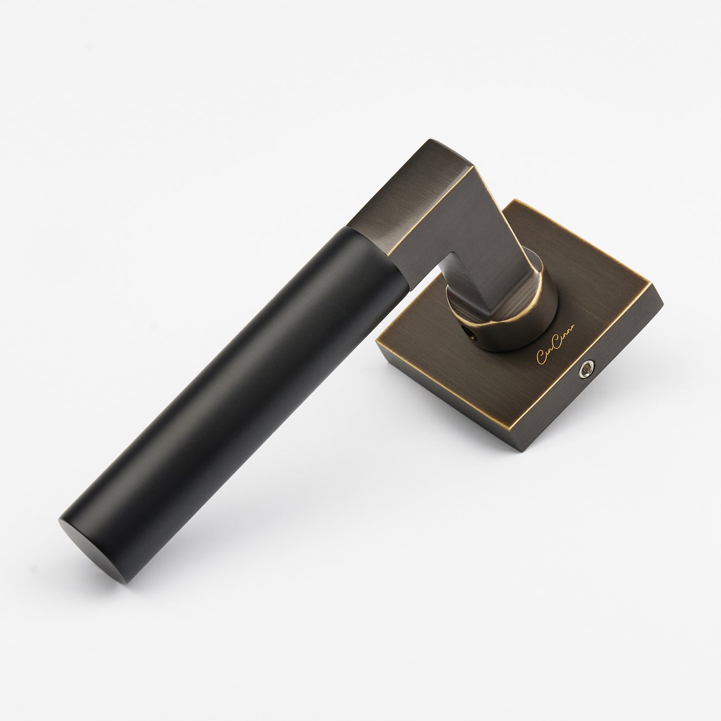 Door Handle – LUX