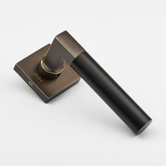 Door Handle – LUX (Brass)