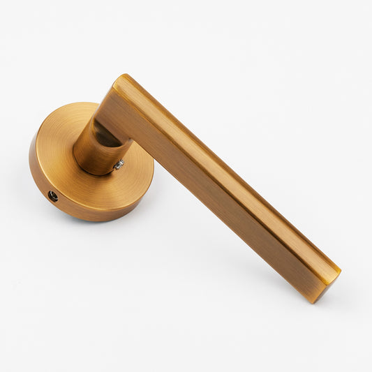Door Handle – SAGITTA (Zinc)