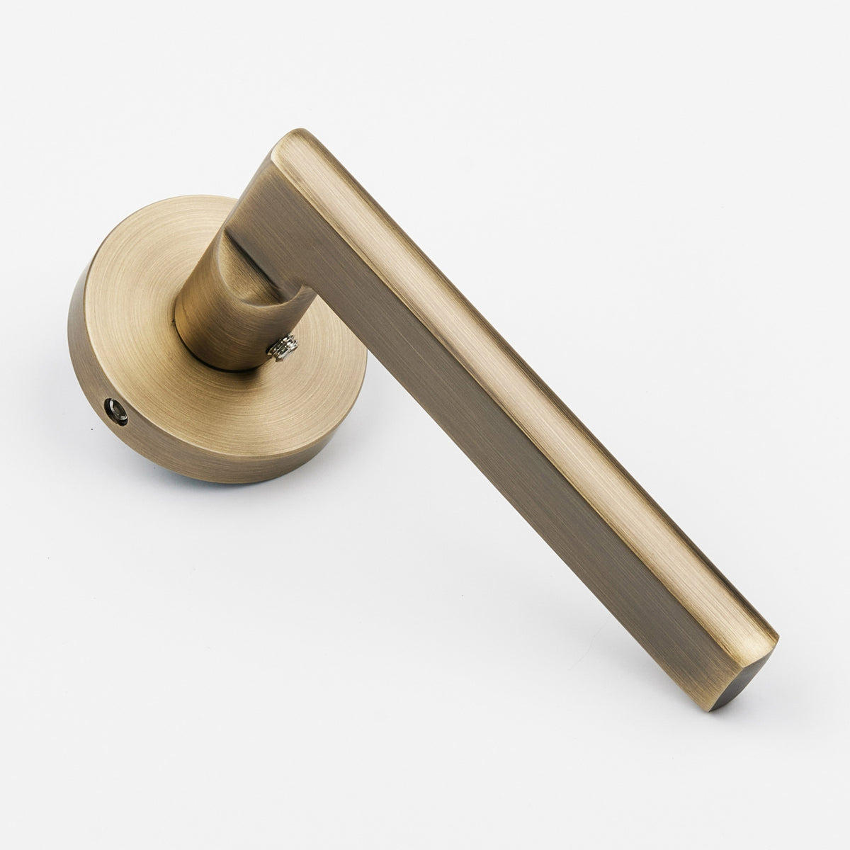 Door Handle – SAGITTA (Zinc)